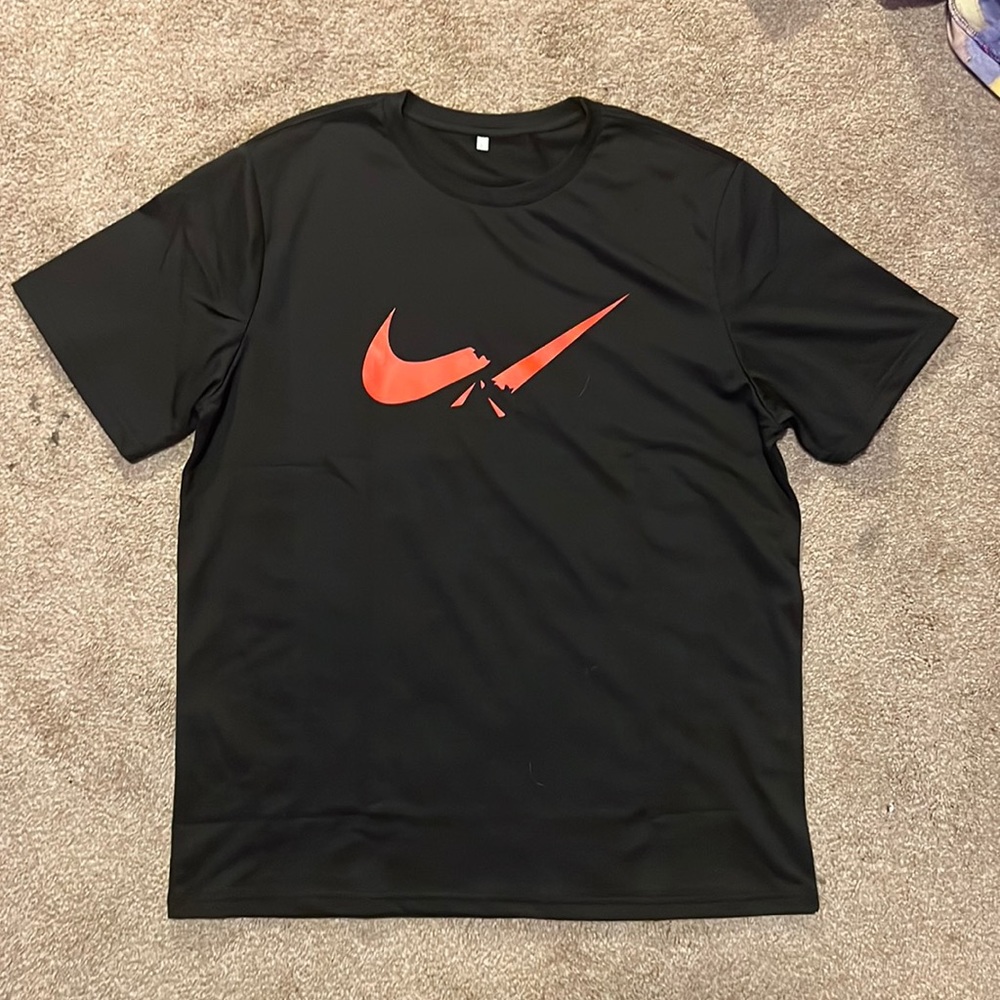 Nike T-Shirt